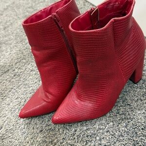Red snake skin heel/boot